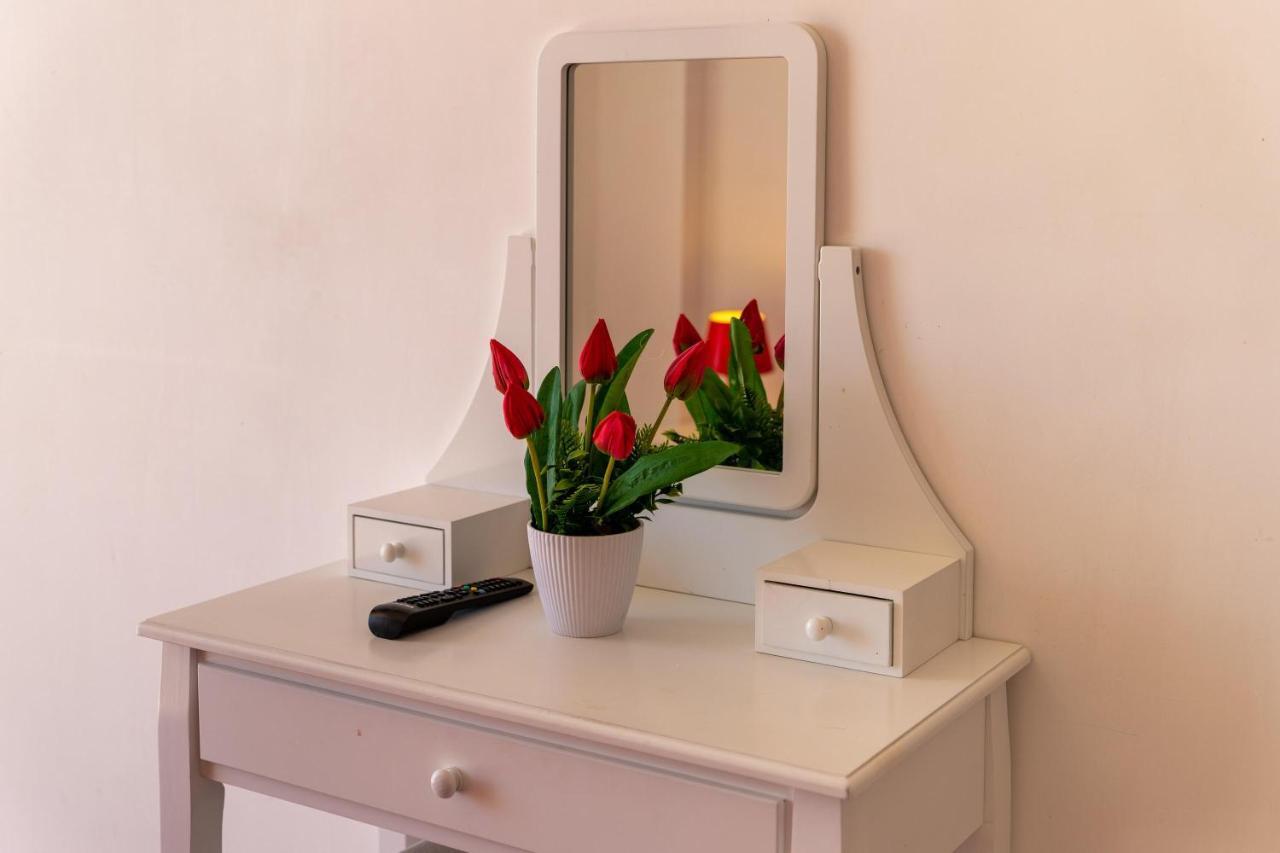 Casa Riviera Apartment Доналуката Екстериор снимка